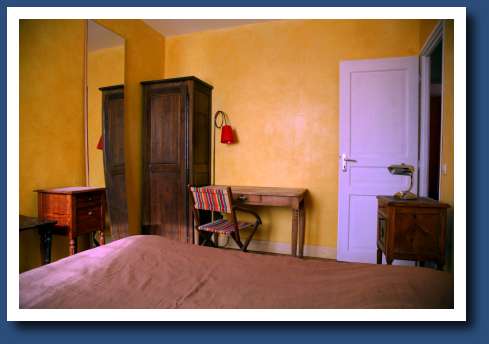 Chambre lit double 1er tage